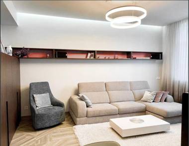 Most City area 2-bedroom Lux Ekaterinoslav square