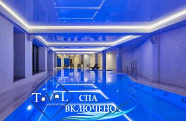 Tavel Hotel & SPA