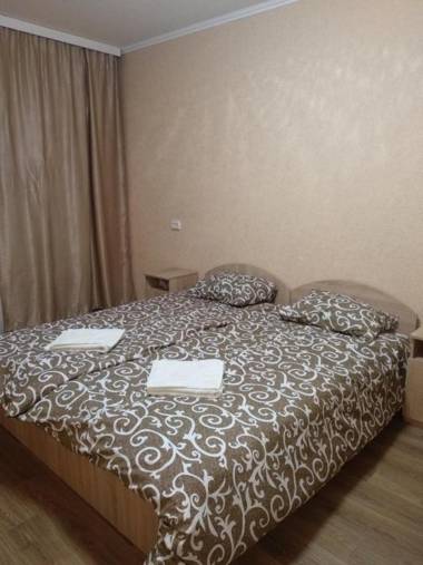 Василя Стуса 10 City Rooms