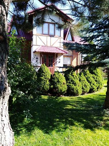 Sadyba Iryna Садиба Ірина