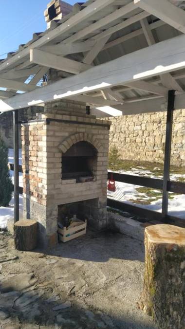 Bilyy Kamin Guest House