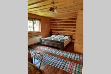 Сімейний номер 2 Садиба У Ані