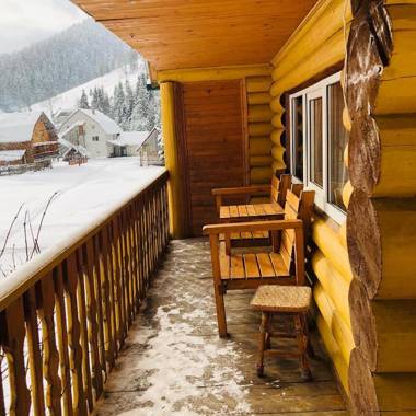 У Віти котедж 1