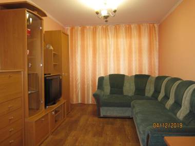 Комфортная 2-комнатная Новопречистенская 1 Три раздельных двуспальных места