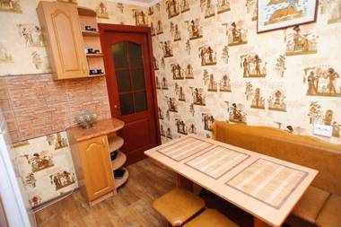 Академіка Корольова 14