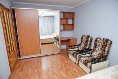 ул. Героев Днепра 5 рядом Днепр