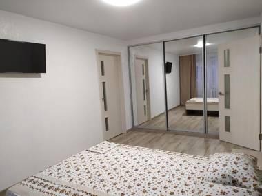 Нова 2х кімнатна в центре