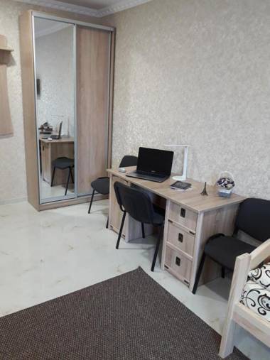 Готель River House