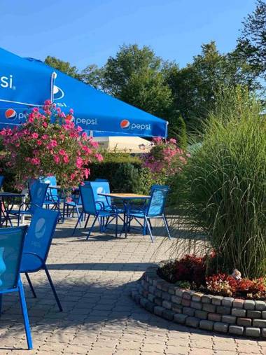 Готель-ресторан Каміла