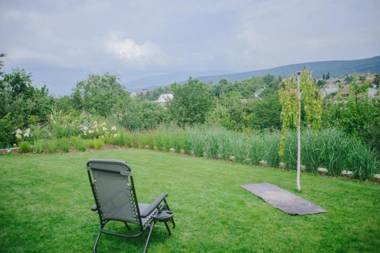 Апартаменты True Love с видом на горы