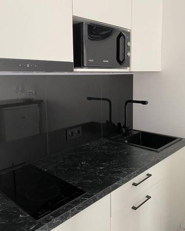 NEW modern apartment