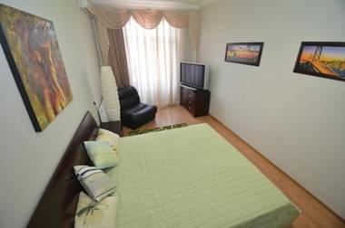 Apartments in the city center on Sobornaya Street