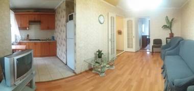 Two-bedroom apartment on Lenina avenue