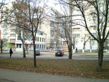 Небольшая СТУДИЯ проспект ЦЕНТРАЛЬНЫЙ 124А 2 дивана 2 кресла 3 этаж 9 этажного дома Wi-Fi