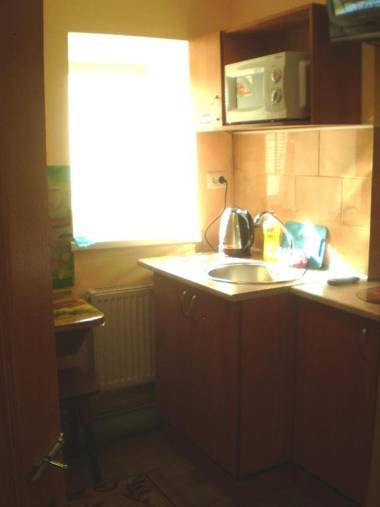 МИНИ СТУДИЯ центр Николаева Соборной-Макарова Макдональдс WI-FI 1 диван 2 этаж