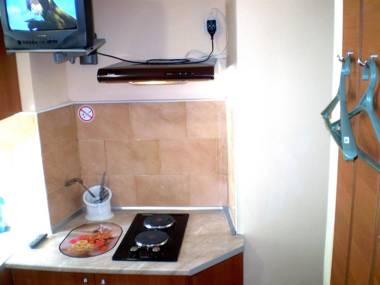 МИНИ СТУДИЯ центр Николаева Соборной-Макарова Макдональдс WI-FI 1 диван 2 этаж