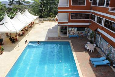 International hotel 2000