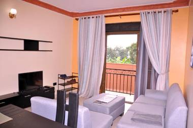 King Size beds at Seguku Apartment