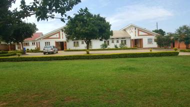 Lucia Villas Mbale