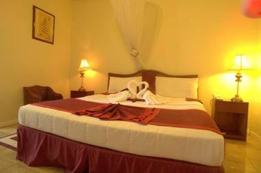 Executive Airport Hotel