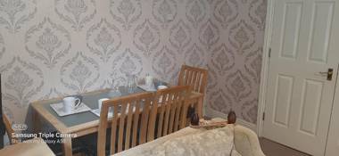 2 Bedroom with 2 Bathroom Apartment