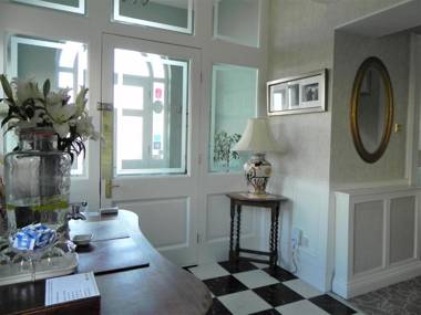 Shelleven Guest House