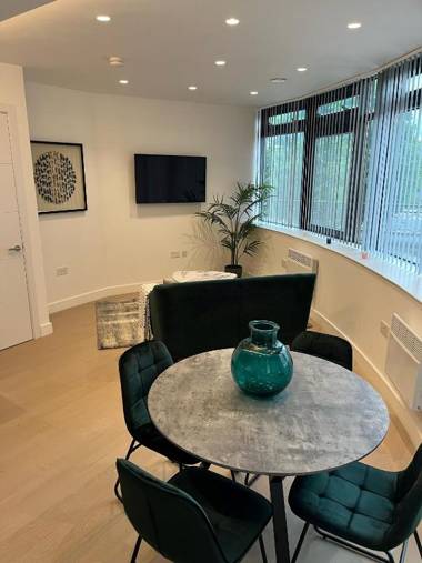 Brentford Apartments by Charles Hope