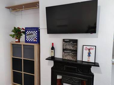 4 bedroom house near central London