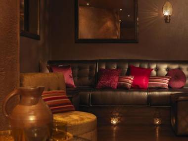 Dolphin House Serviced Apartments