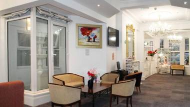Clapham South Belvedere Hotel