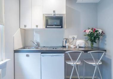 Hyde Park Executive Apartments