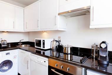 Cheval Harrington Court at South Kensington