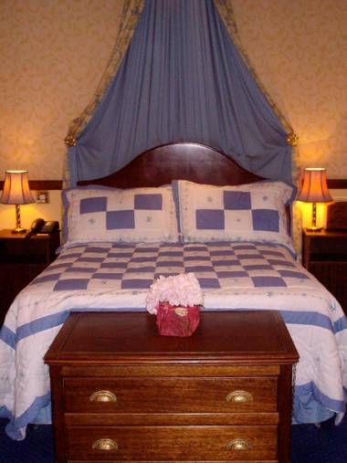 London Elizabeth Hotel