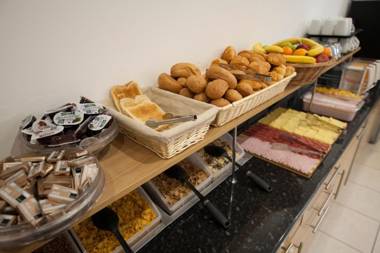 St George's Inn Victoria