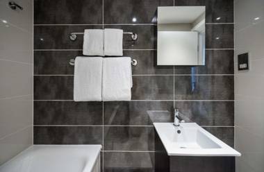 Holiday Inn London Kensington High St. an IHG Hotel