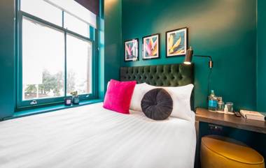 Hux Hotel Kensington