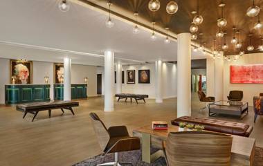 The Westminster London Curio Collection by Hilton