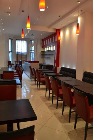 Cromwell International Hotel