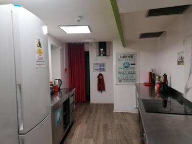 Smart Hyde Park View Hostel