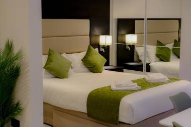 Hyde Park Superior Apartments