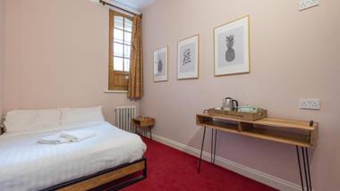 Palmers Lodge Swiss Cottage