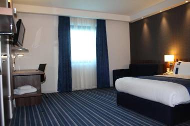 Holiday Inn Express London Stratford an IHG Hotel