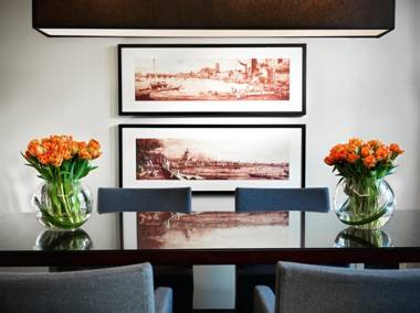 Grosvenor House Suites