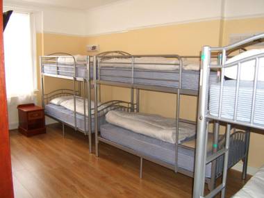 Dolphin Inn - The Lodge