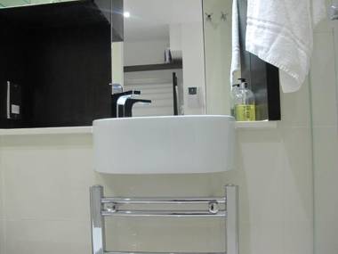 BLOOMSBURY APARTMENTS