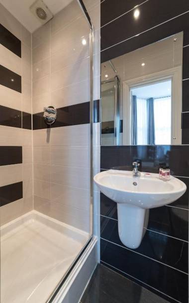 Royal London Hotel By Saba