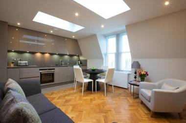 Barons Court Apartments By Flying Butler