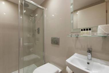 Hotel Shepherds Bush London