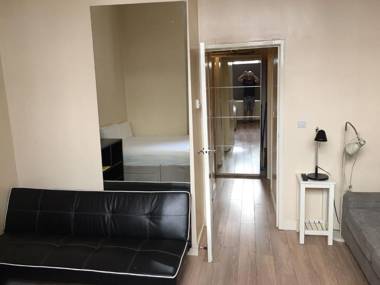 Paddington Patio Apartment