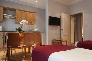 12 London Street Apartments